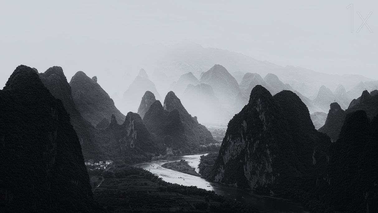 Layers of Earth ... Poster och Canvastavla