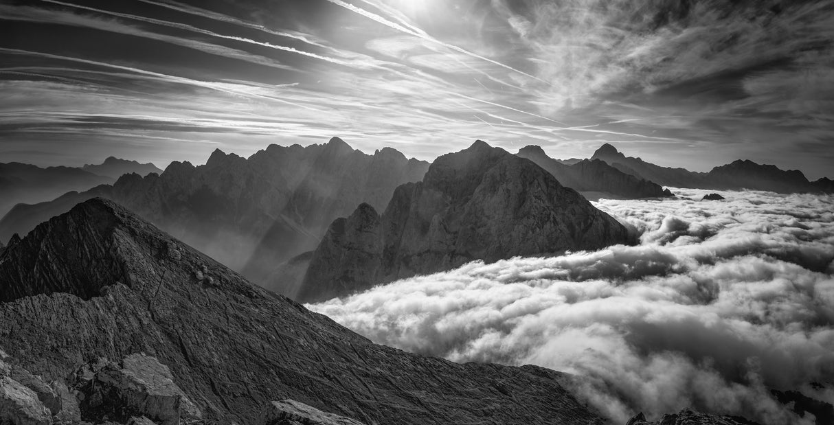 Above the sea of fog Poster och Canvastavla