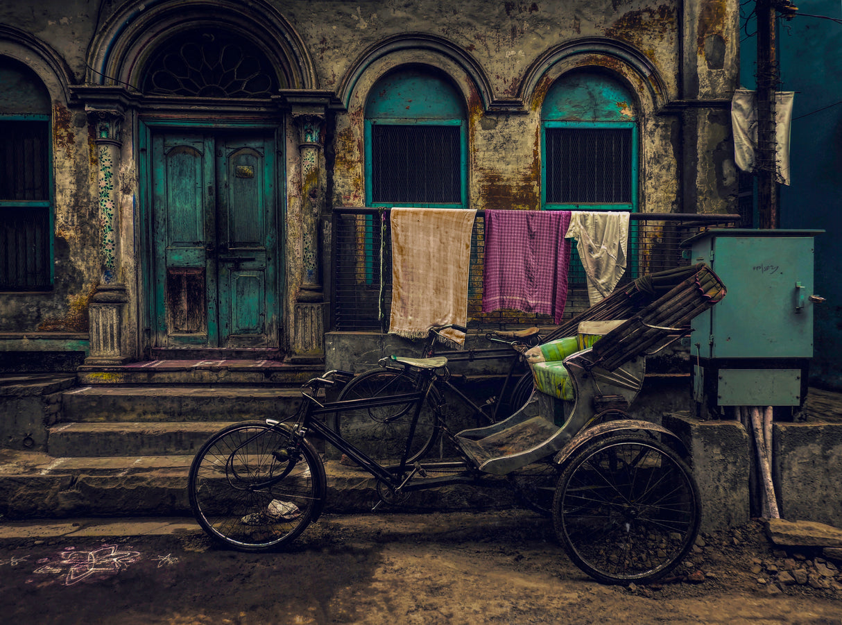 Old streets (Benares) Poster och Canvastavla