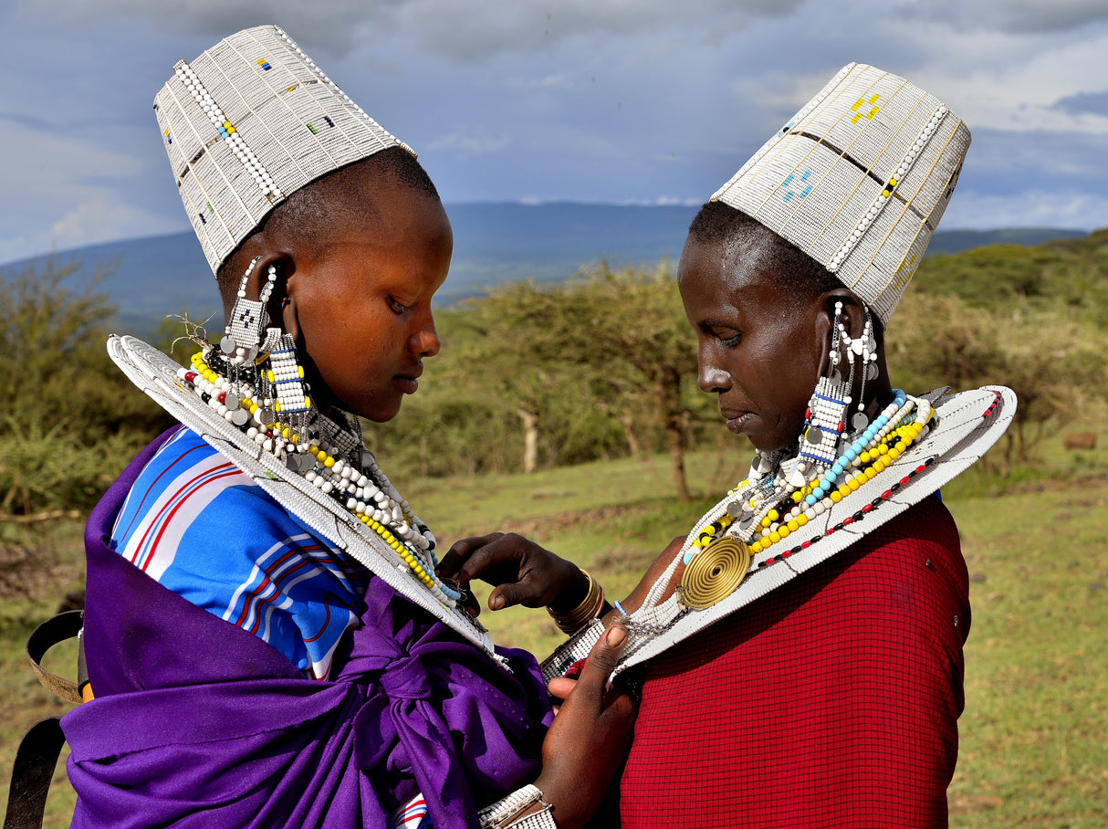 Masai women Poster och Canvastavla