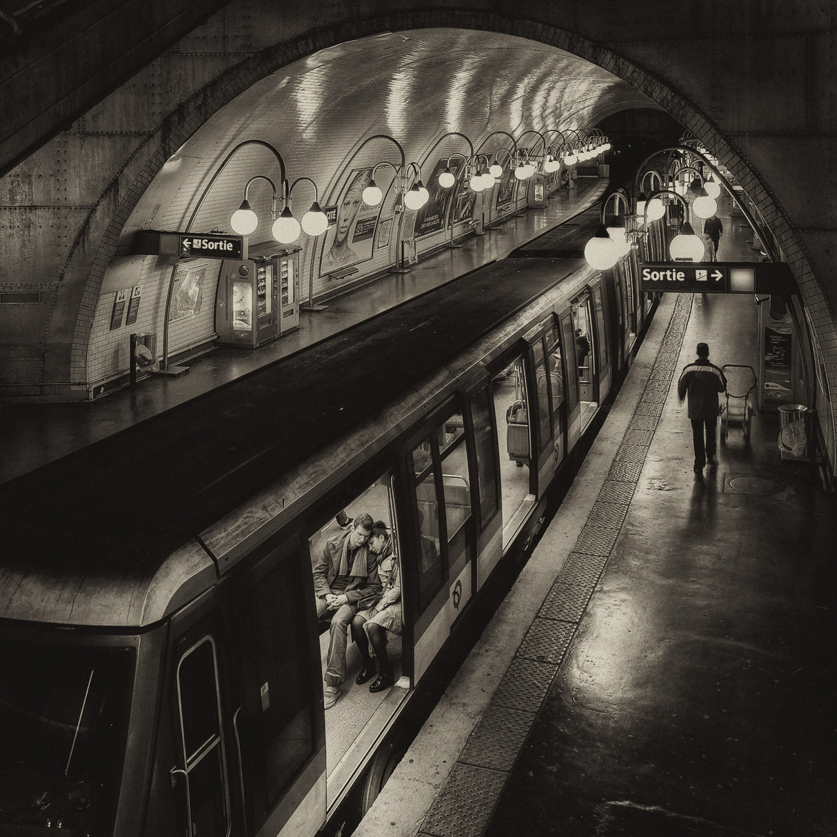 The last metro Poster och Canvastavla