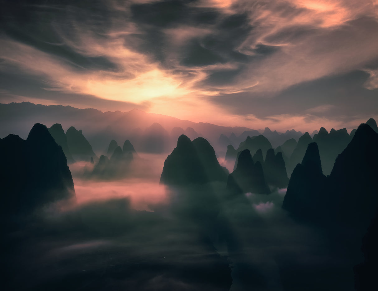 Ethereal sunrise Poster och Canvastavla