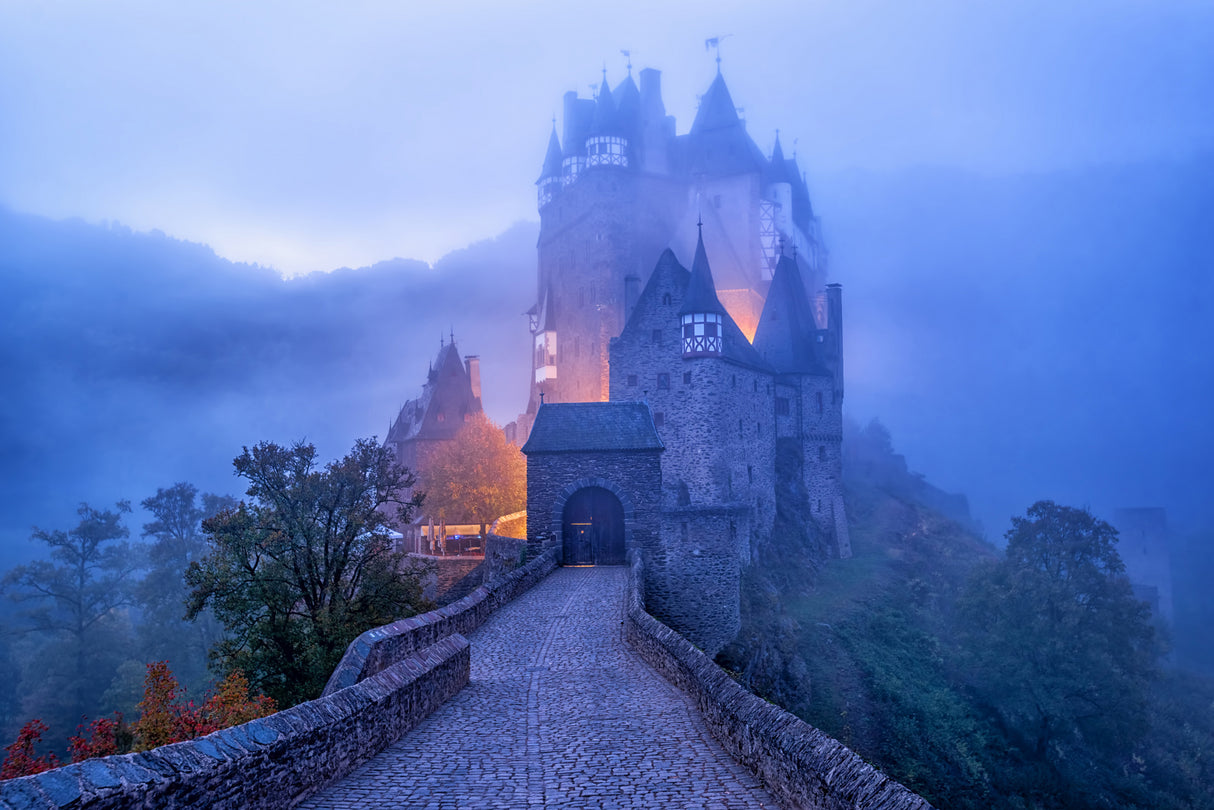 Eltz Castle, Germany Poster och Canvastavla