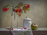 Still Life with Small White Jar Poster och Canvastavla