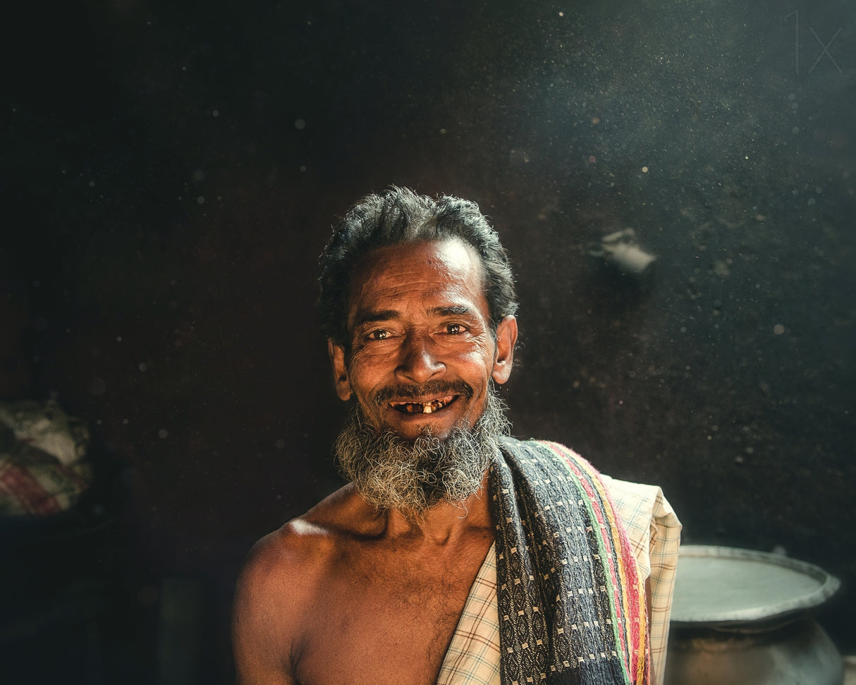 A smile enlightened Poster och Canvastavla