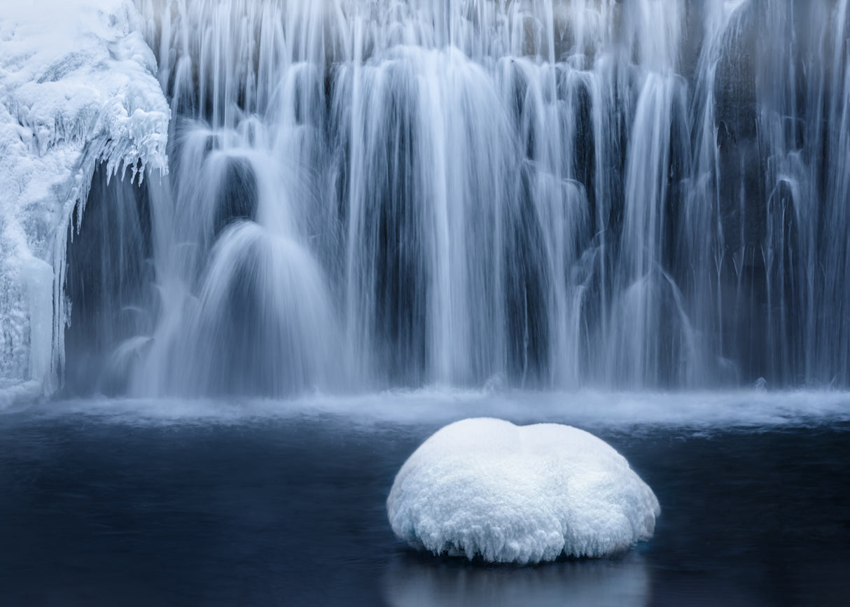 Winter Waterfall Poster och Canvastavla