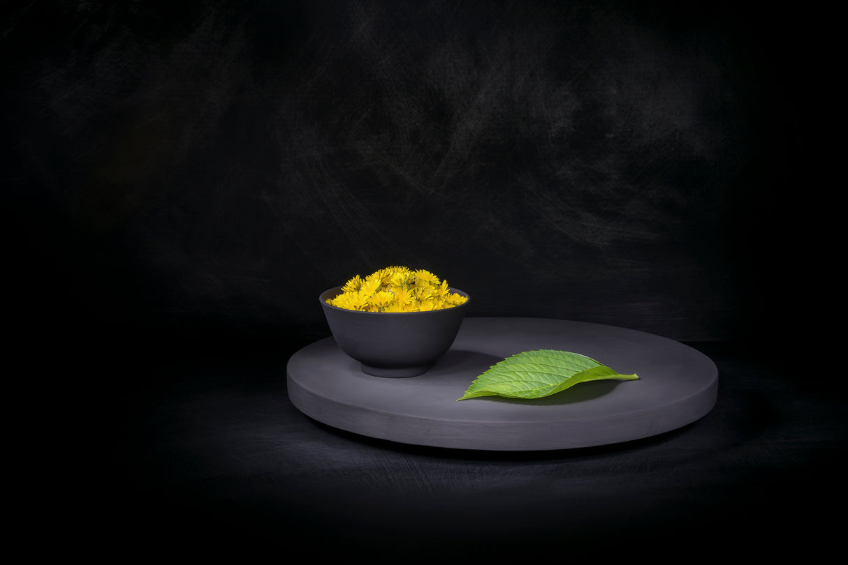 Yellow offering Poster och Canvastavla
