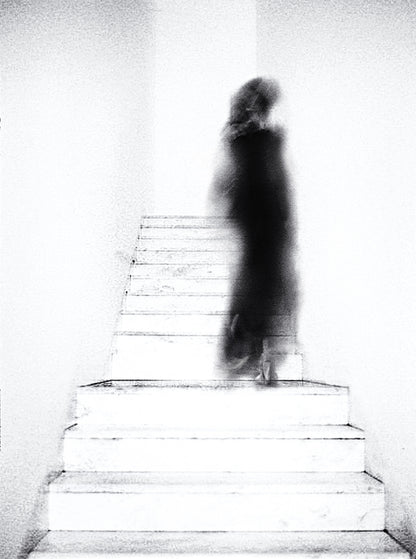 woman on stairs Poster och Canvastavla