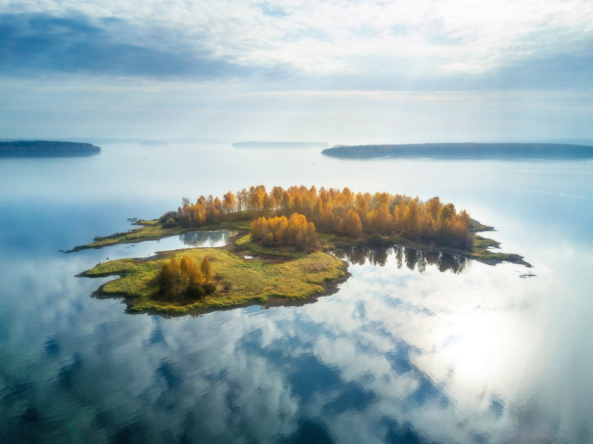 Floating Island Poster och Canvastavla