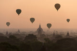 Bagan, balloons flying over ancient temples Poster och Canvastavla