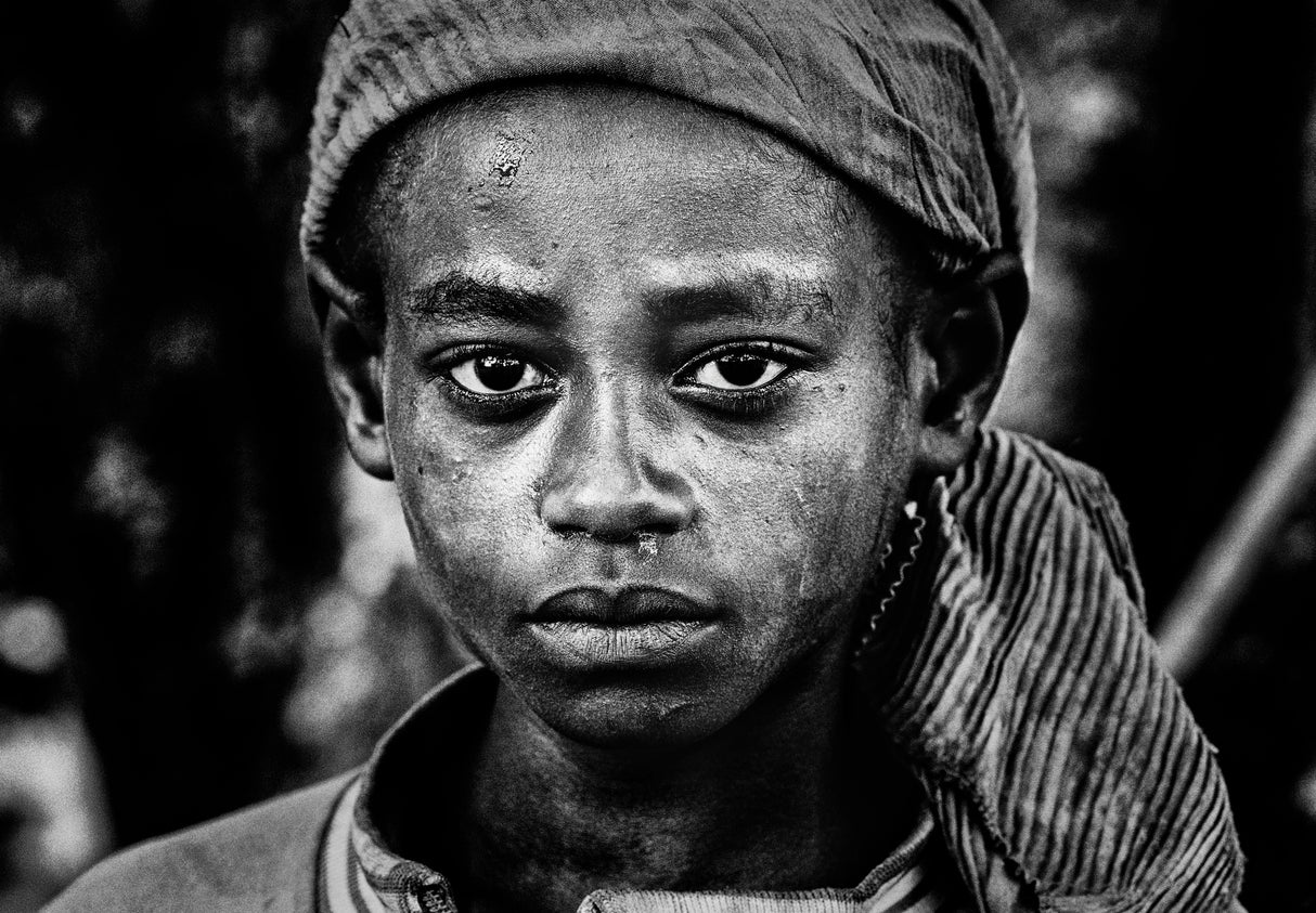 Surmi tribe boy-Kenya Poster och Canvastavla