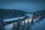 A cargo train is passing Morant's Curve Poster och Canvastavla