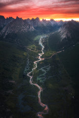A river lead to Holy Mountains Poster och Canvastavla