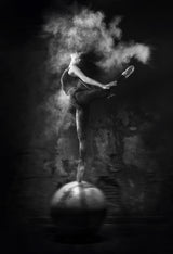 Dance on Ball Poster och Canvastavla