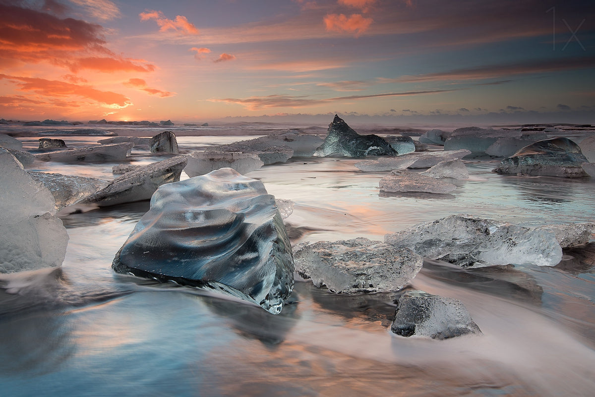 glacial lagoon beach Poster och Canvastavla