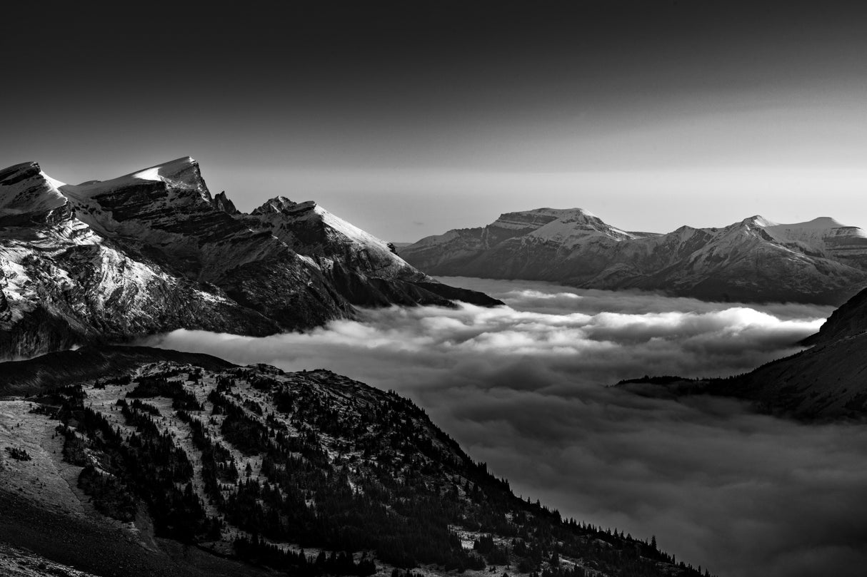 Sunrise at Bow hut summit Poster och Canvastavla