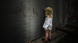 The girl with the red pen. Poster och Canvastavla