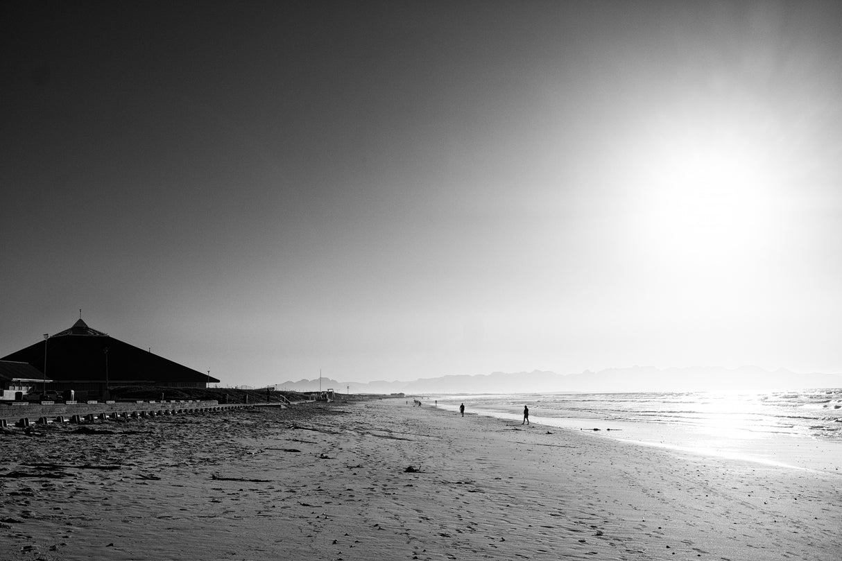 Muizenberg Beach at Sunrise Poster och Canvastavla