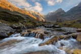 Mountain River Poster och Canvastavla