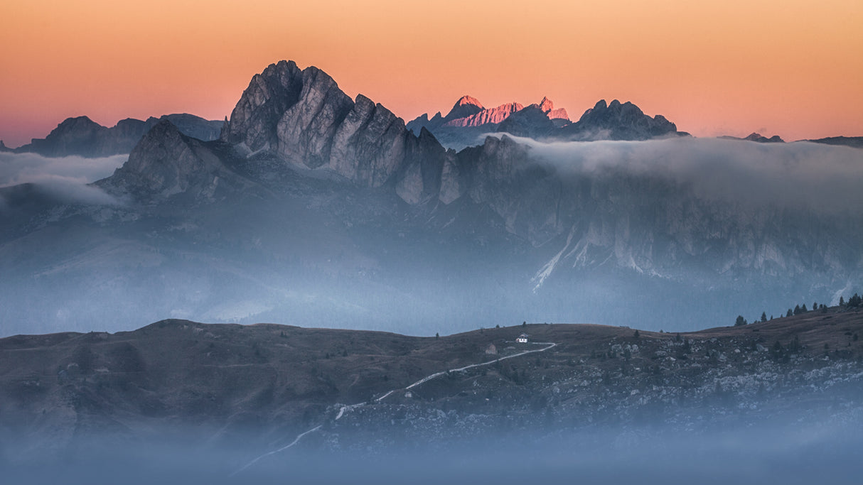 Dolomiten rosy dawn Poster och Canvastavla
