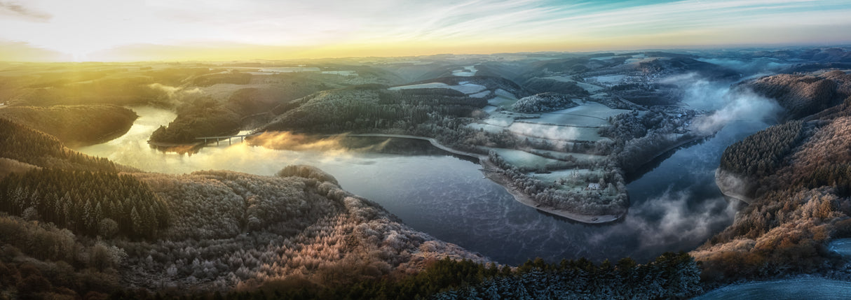Lac de la Haute Sûre Poster och Canvastavla