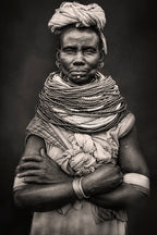 Nyangatom woman Poster och Canvastavla