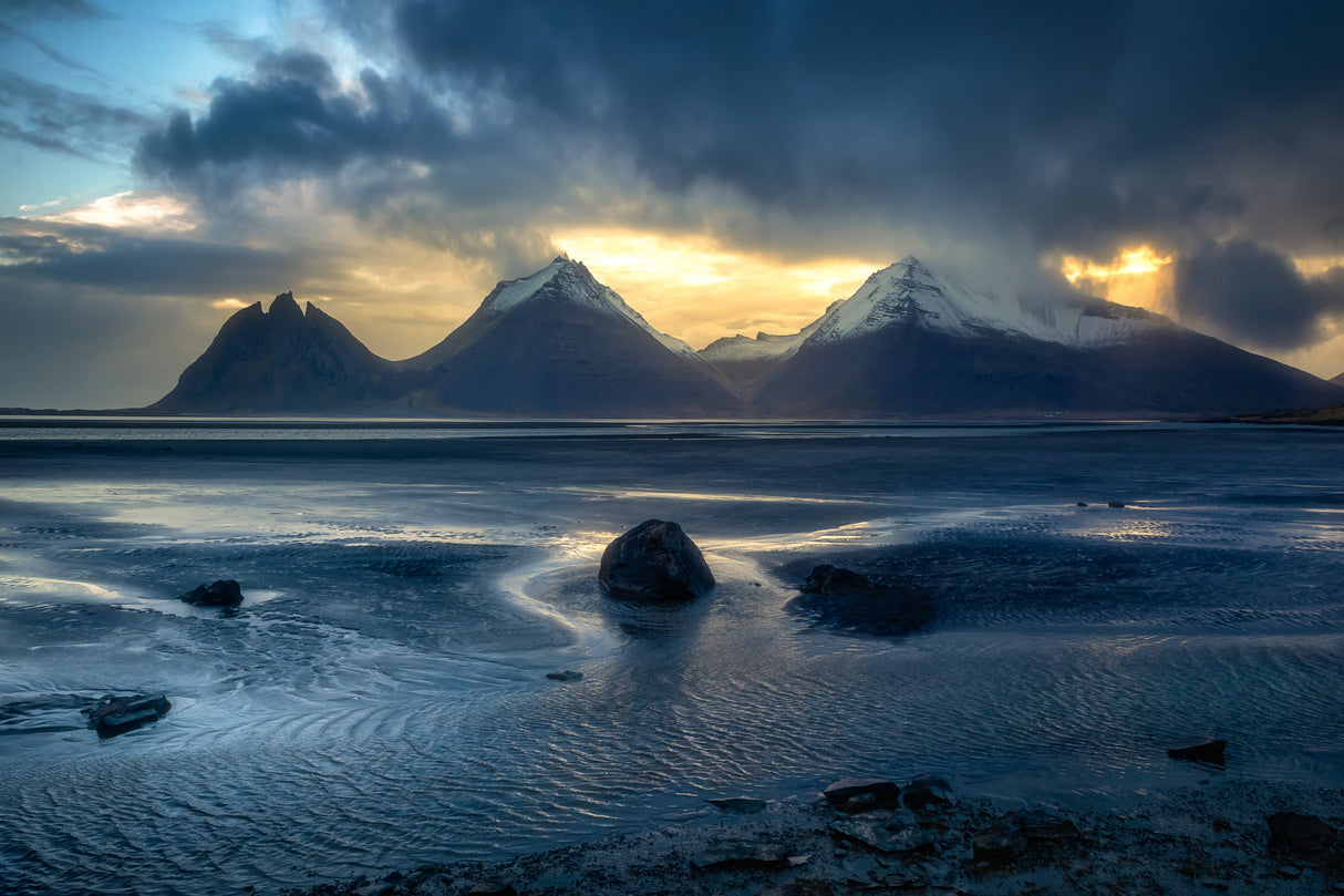 Rock and Mountains Poster och Canvastavla