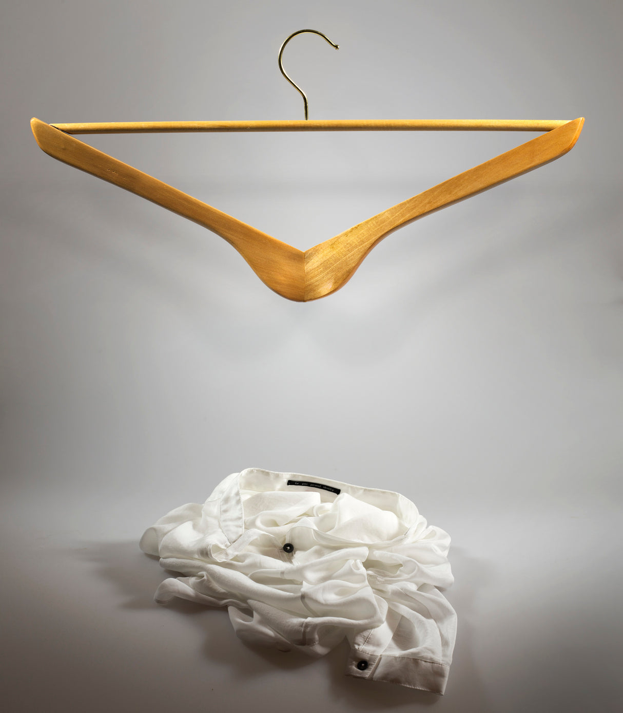 Useless series - The cloth hanger Poster och Canvastavla