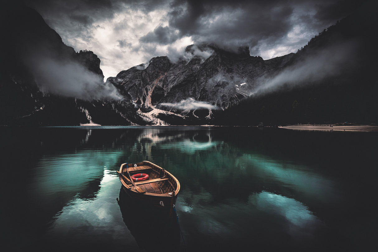 The dark side of Braies Poster och Canvastavla