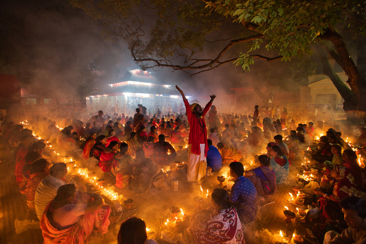 Praying with fire Poster och Canvastavla