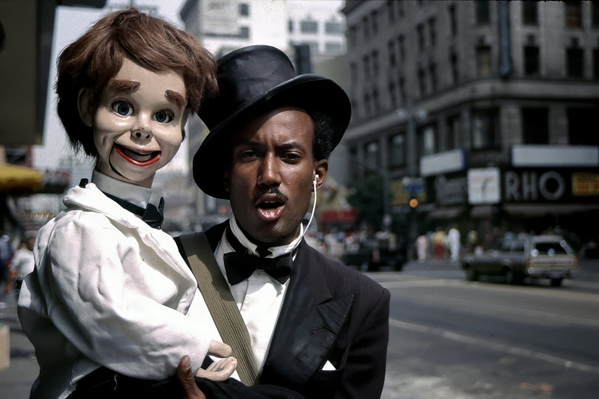 Ventriloquist Poster och Canvastavla