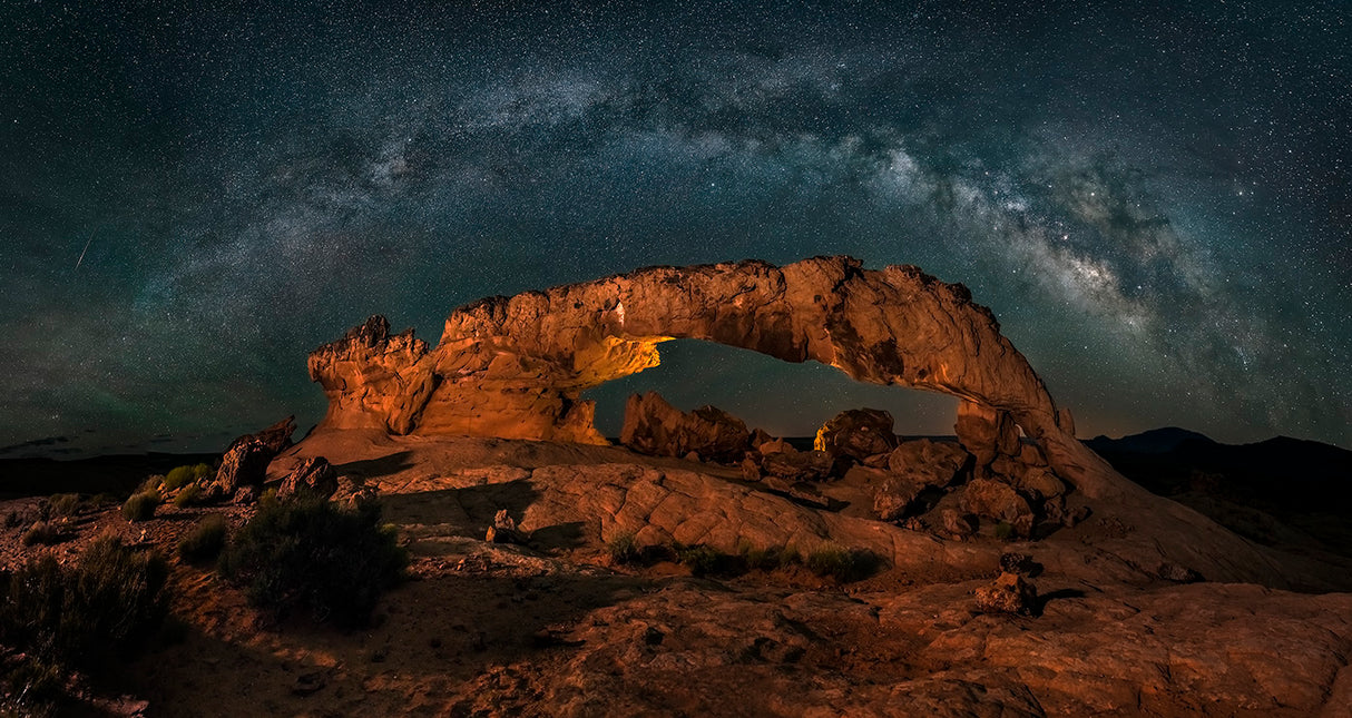Milky way over the Sunset Arch Poster och Canvastavla