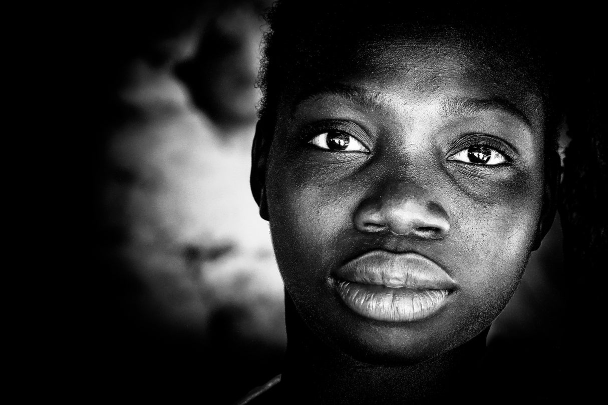 the strength of a woman's gaze Poster och Canvastavla