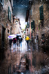 Rain in the alley-Paciano- Poster och Canvastavla
