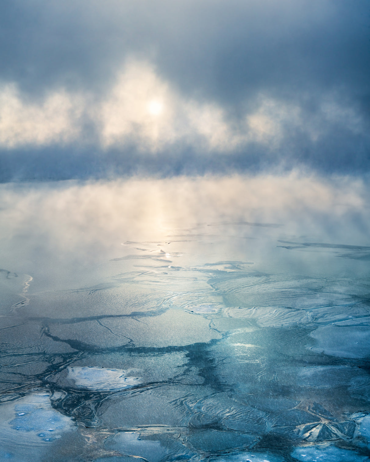 Frigid Morning Poster och Canvastavla