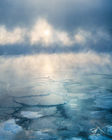 Frigid Morning Poster och Canvastavla