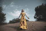 woman in yellow dress Poster och Canvastavla