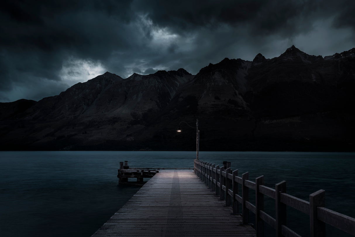 Light in the Darkness Poster och Canvastavla
