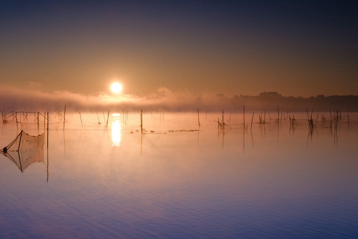 Sunrise over the lake Poster och Canvastavla