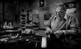 Mr. Giovanni, the tailor. Poster och Canvastavla