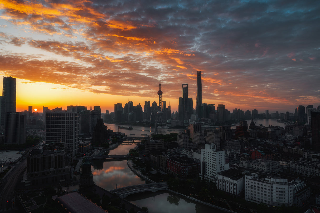Burning Morning in Shanghai Poster och Canvastavla