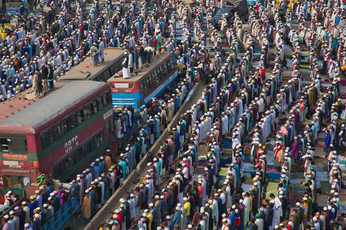 Largest Muslim congregation Poster och Canvastavla