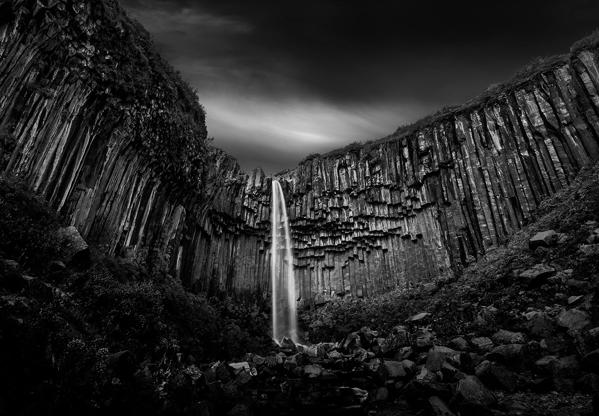 Svartifoss Waterfall Poster och Canvastavla