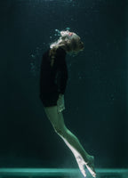 underwater artistic portrait shooting Poster och Canvastavla