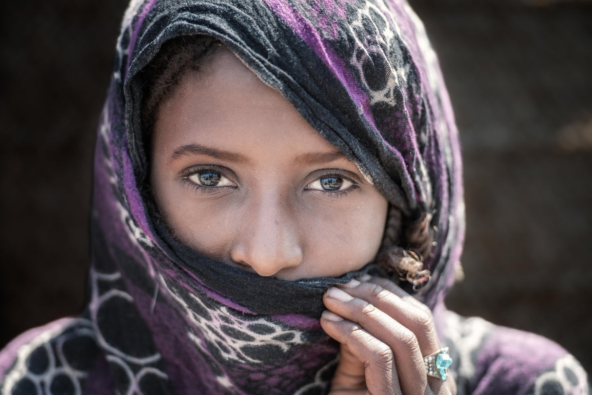 Young Afar girl Poster och Canvastavla
