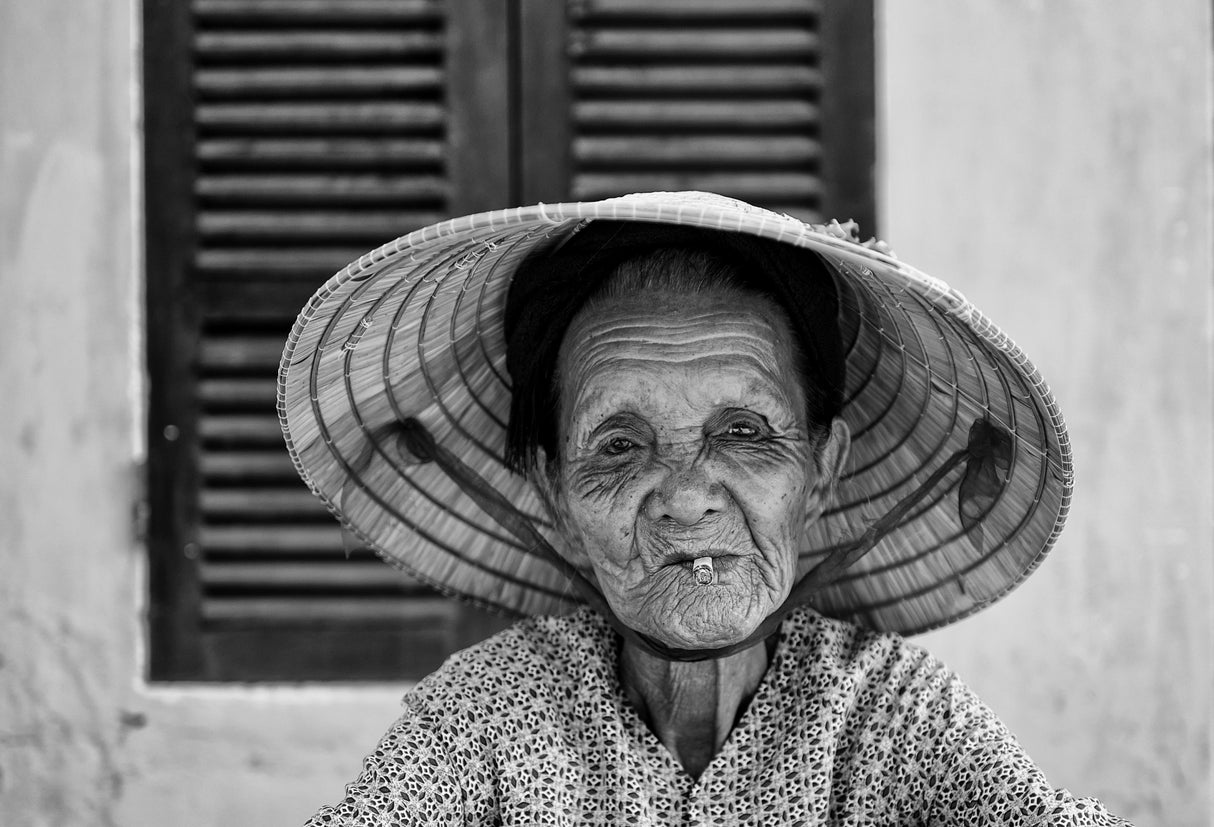 Hoi An Woman Poster och Canvastavla