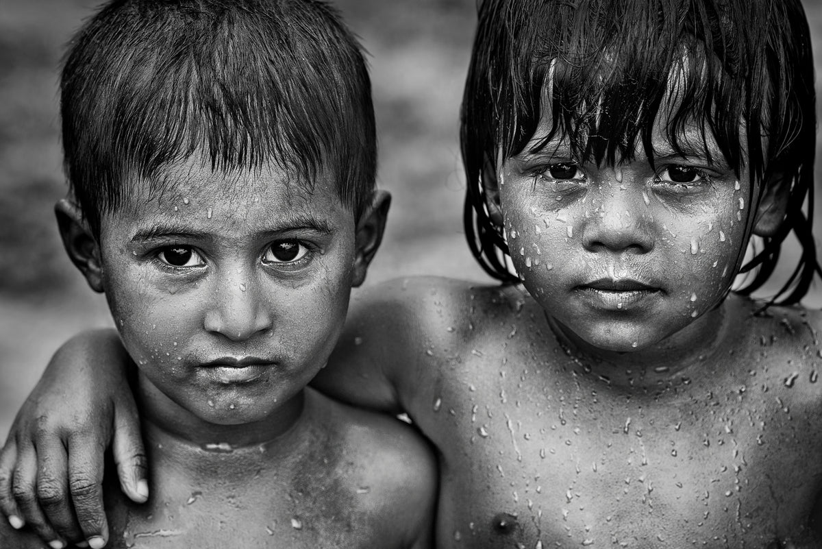Two Rohingya refugees children. Poster och Canvastavla