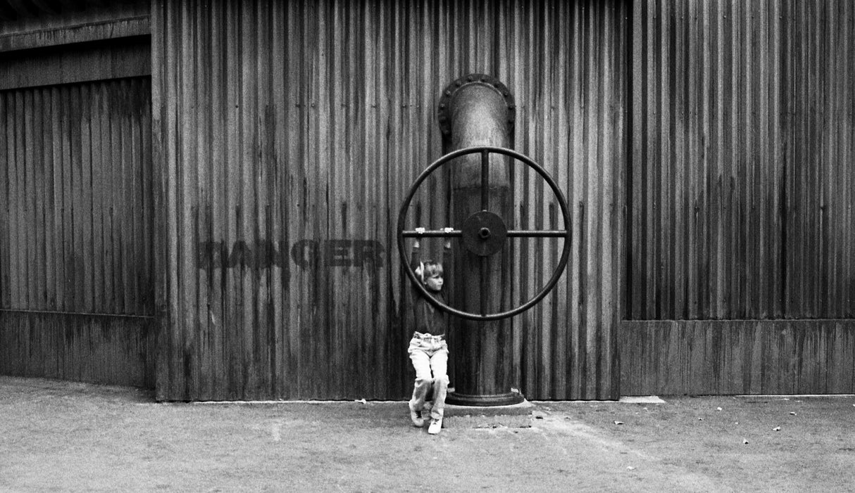 Wheel of life (from the series "Childhoods") Poster och Canvastavla