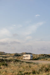 Caravan In the Dunes Poster och Canvastavla
