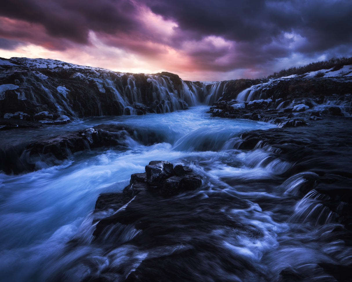 Dramatic Bruarfoss Poster och Canvastavla